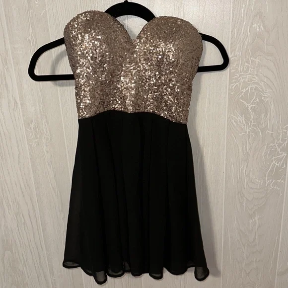 black and gold sequin dress short Rachel Allan 40175 - Short Sheath Dress main image 0